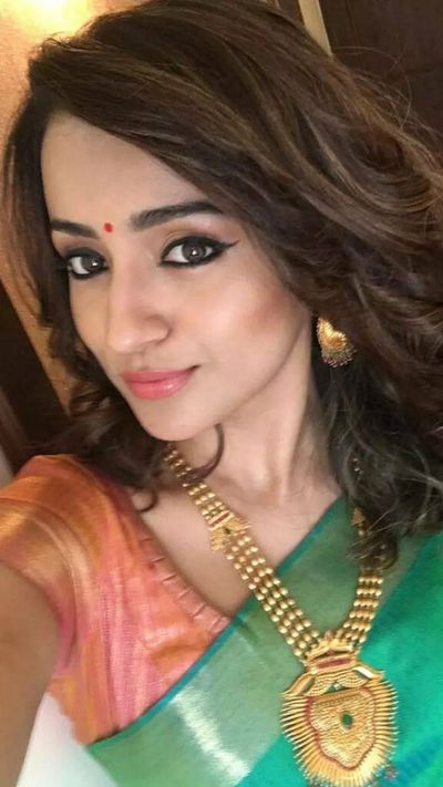 10 priceless selfies of birthday girl Trisha Krishnan
