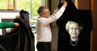 New portrait of Queen with 'twinkle in her eye' is unveiled ahead of Platinum Jubilee