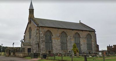 Ghost hunters investigate 'Grey Lady' and other paranormal activity at landmark church in Lanarkshire