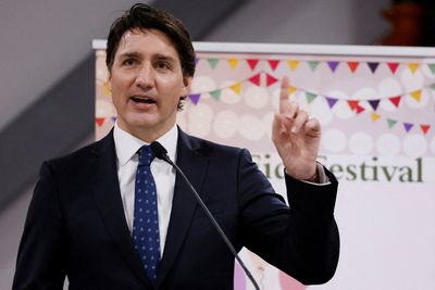 Trudeau vows to defend abortion rights after U.S. Supreme Court move