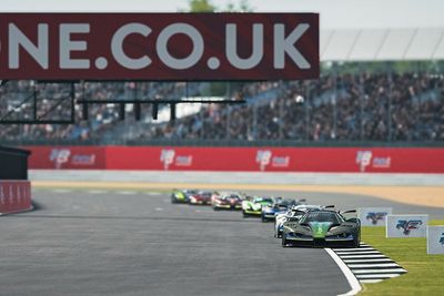 Toman triumphs while Sørensen shunts in World eX opener at Silverstone