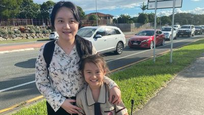 Queensland schools facing teacher shortages due to COVID-19 outbreaks
