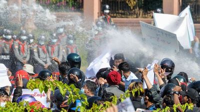 Myanmar police deploy water cannons and arrest protesters defying gathering banse