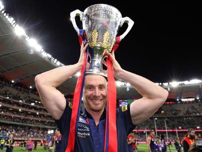 Goodwin extends AFL deal with Demons