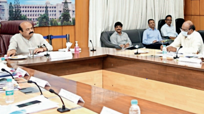 Land to be leased to encroachers