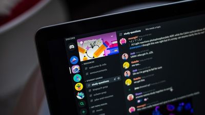 Willetton Senior High School student admits stabbing teacher in failed murder attempt planned in online gaming chat