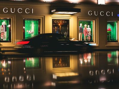 Gucci To Accept Bitcoin, Dogecoin, Shiba Inu In Several Stores