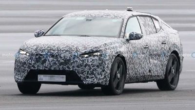 2023 Peugeot 4008 Spied With Production Body, Funky Wheels