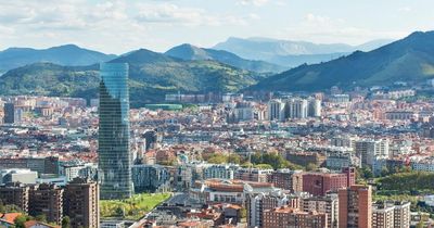 Police hunting serial killer being linked to murders of four men he met on Grindr