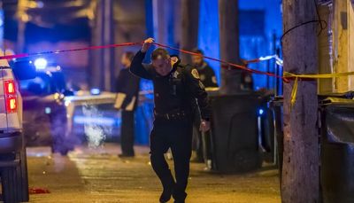 2 killed, 8 wounded in shootings in Chicago Wednesday