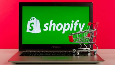 Shopify Earnings 'Worse Than Feared' Amid Deliverr Acquisition For $2.1 Billion