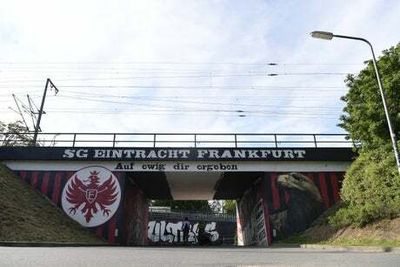 Two more West Ham fans hospitalised in Frankfurt after being left unconscious in attack by Eintracht ultras