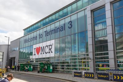 Manchester Airport suspends sale of fast track passes