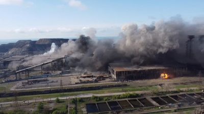Fighting blocks evacuation attempts at Mariupol steel works, fighter says