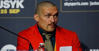 Oleksandr Usyk responds to Canelo Alvarez's call for heavyweight showdown