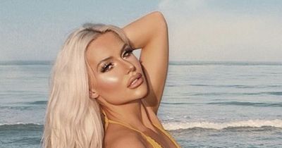 Warning after woman left covered in bites after photoshoot on beach