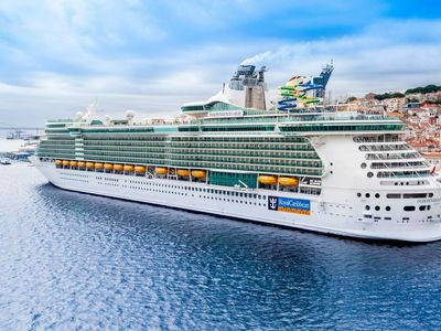 Royal Caribbean Cruises Q1 Earnings Miss Estimates As Omicron Affects Business