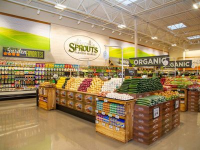 Why BofA Double Downgrades Sprouts Farmers Market To Underperform