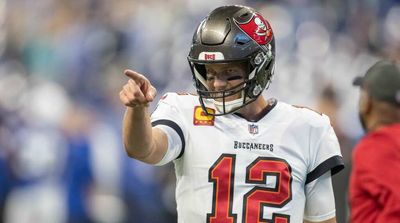 NFL Twitter Account Responds to Tom Brady’s ‘Tuck Rule’ Admission