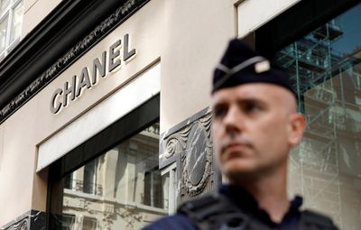 Armed robbers strike Chanel jewellery store in Paris