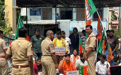 Opposition on a tight leash during Jagan’s visit to Tirupati