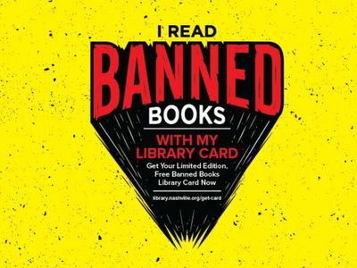 In the battle over books, Nashville library's response? 'I read banned books' cards