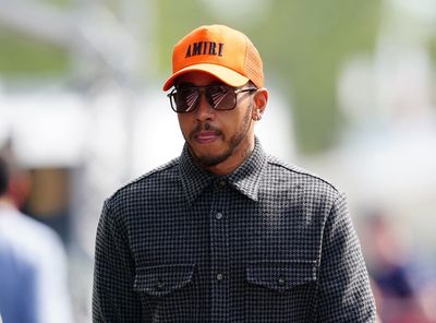 Lewis Hamilton and Tom Brady enjoy a spot of golf – Thursday’s sporting social