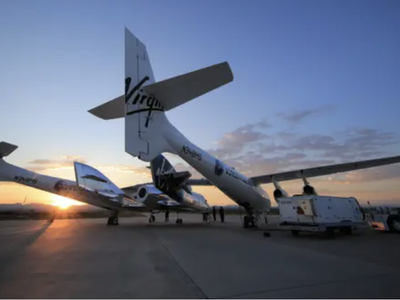 How To Trade Virgin Galactic's Stock Heading Into Q1 Earnings: Will Ticket Sales Boost Revenues?