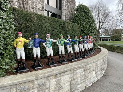 Keeneland president gives annual pre-Derby address to Lexington Rotarians