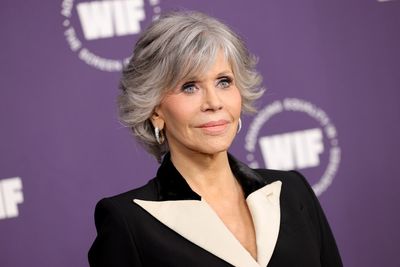 Jane Fonda says she conducted a ‘life review’ before 60th birthday: ‘Realised I was approaching my final act’