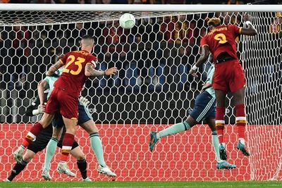 Abraham fires Roma past Leicester into Conference League final