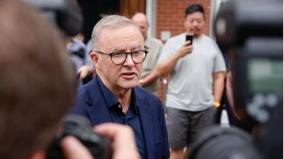 Federal election: Anthony Albanese says people are entitled to question policy but 'word game' puts Australians off politics — as it happened
