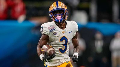 Pitt WRs Coach Has Message for Fans Amid Jordan Addison Situation