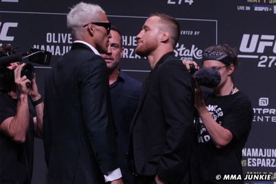 UFC 274 video: Charles Oliveira vs. Justin Gaethje intense press conference faceoff