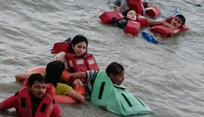 Odisha: One missing, 11 rescued after boat capsizes in Chilika Lake