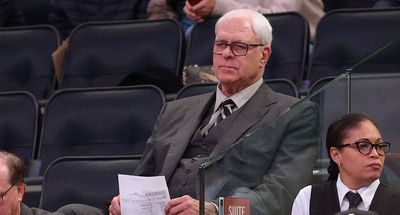 Some don’t like the Lakers consulting Phil Jackson in coach search