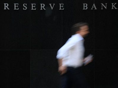 RBA sets scene for steady rise in rates