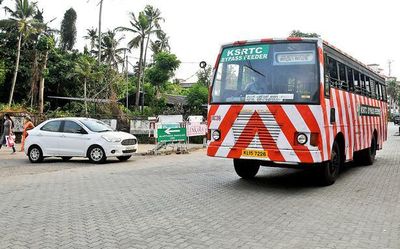 KSRTC strike hits inter-district passengers in Kozhikode