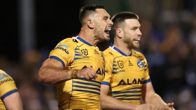 Parramatta snap Penrith's NRL record home winning streak with epic 22-20 upset victory