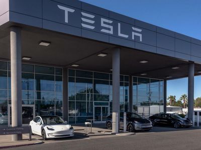 Tesla's India Team Shifts Focus To Wider APAC Region Amid Regulatory Woes