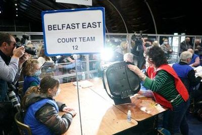 Sinn Fein closes in on historic win in Northern Ireland