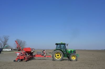 Ukraine wheat harvest set to drop by third: satellite imagery