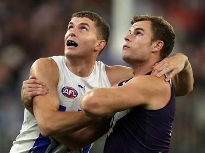 Dockers crush Roos for sixth straight win