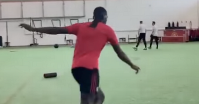 Man United duo Jadon Sancho and Bruno Fernandes left stunned by incredible Paul Pogba trick shot