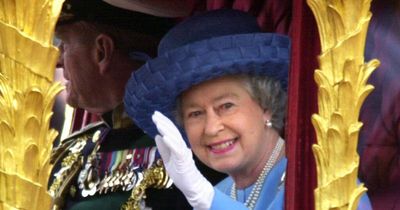 Gold State Coach to lead Platinum Jubilee with images of Queen in 1953 in windows