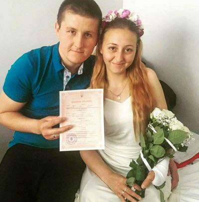 VIDEO: Astonishing Bravery: Ukrainian Nurse Who Lost Her Legs Dances At Wedding With Husband