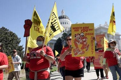 California just upped the fast food worker minimum wage to $22 an hour