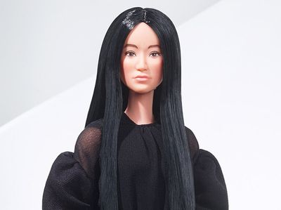 Barbie unveils new Vera Wang tribute doll