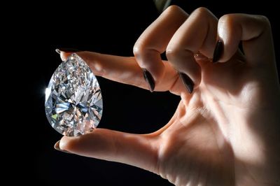 'The Rock' diamond dazzles in Geneva