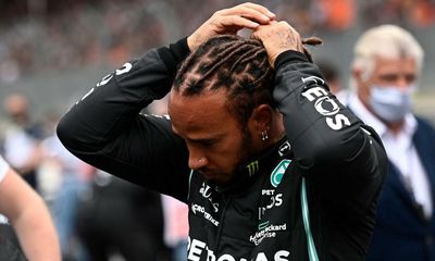 Lewis Hamilton to race in Miami after backing down in jewellery row with F1